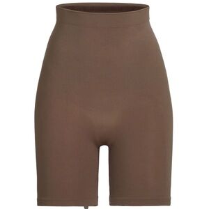 Skims Above The Knee Sculpting Short Oxide Size 2X/3X SH-AKS-0104